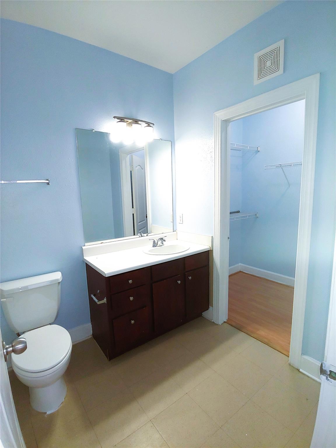 1901 Crossing Place Austin TX 78741