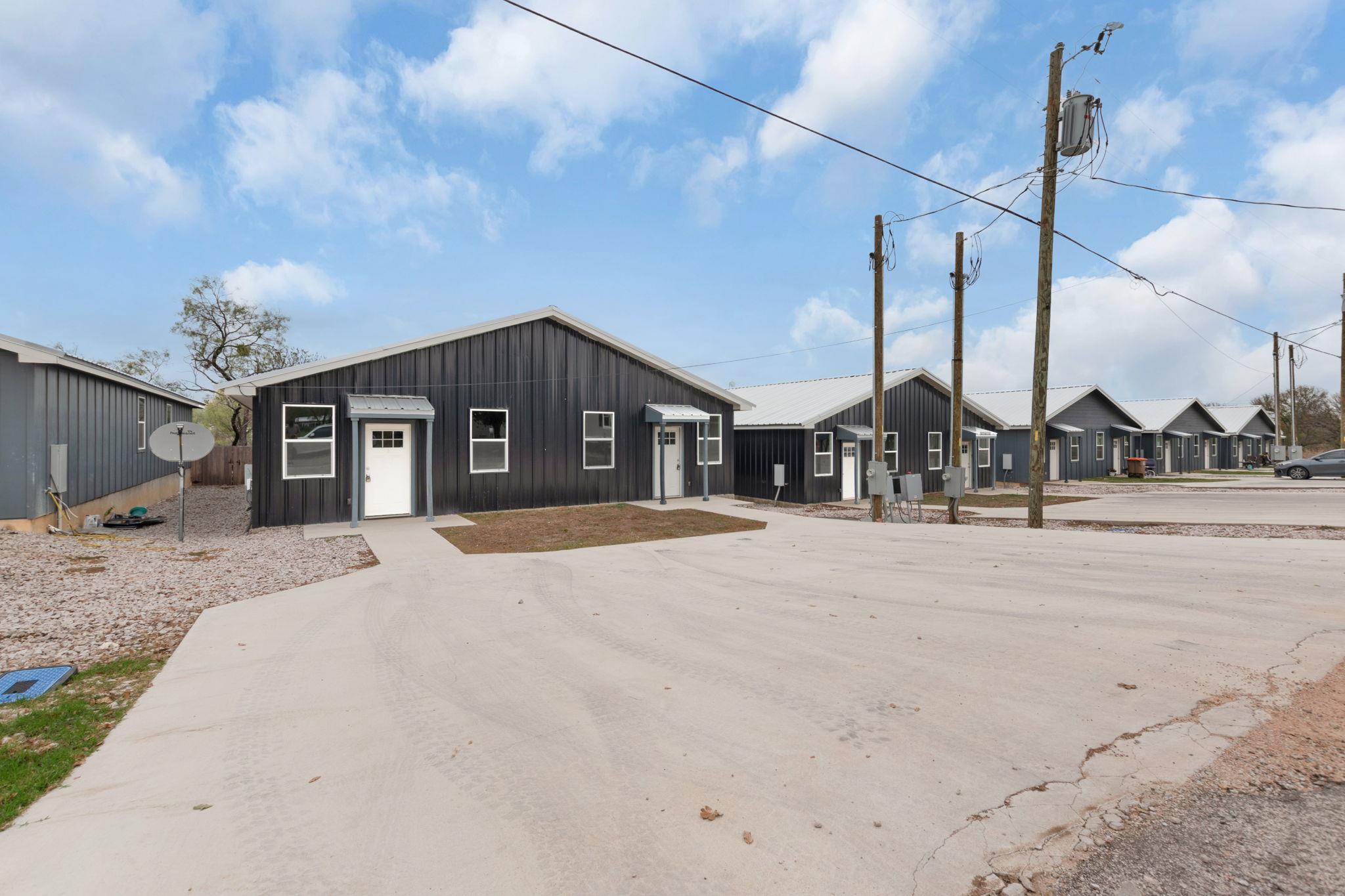 830 Waco Street Kingsland TX 78639