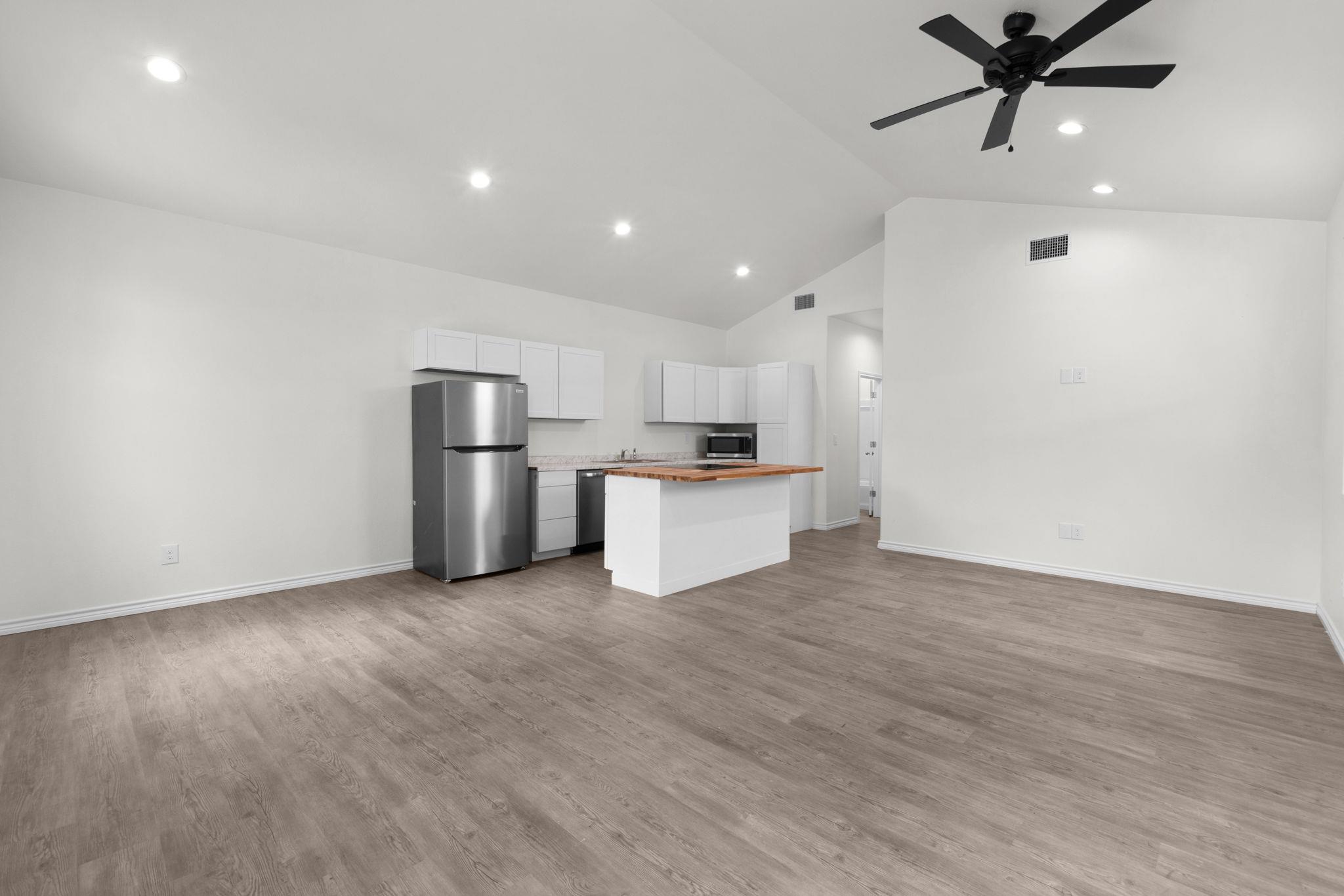 830 Waco Street Kingsland TX 78639
