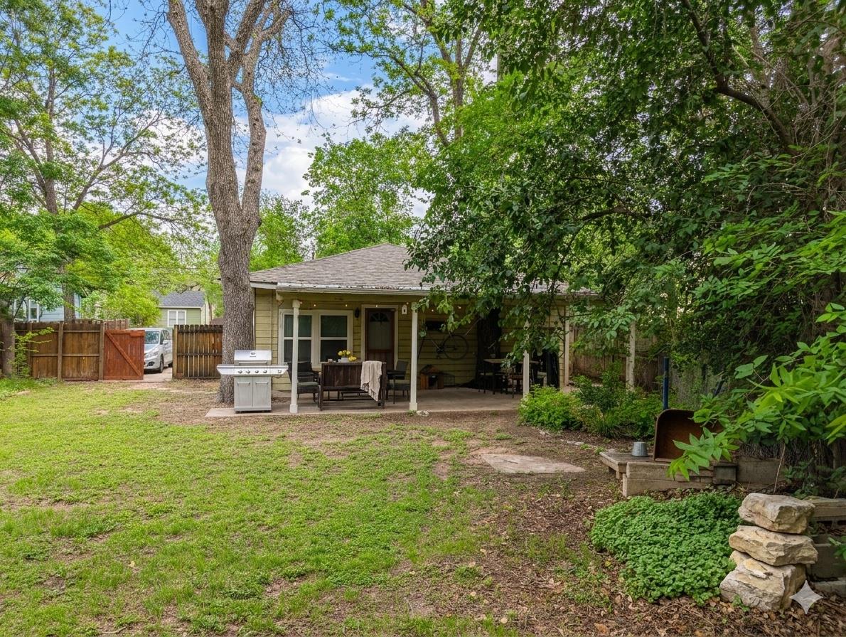 5402 Harmon Avenue Austin TX 78751