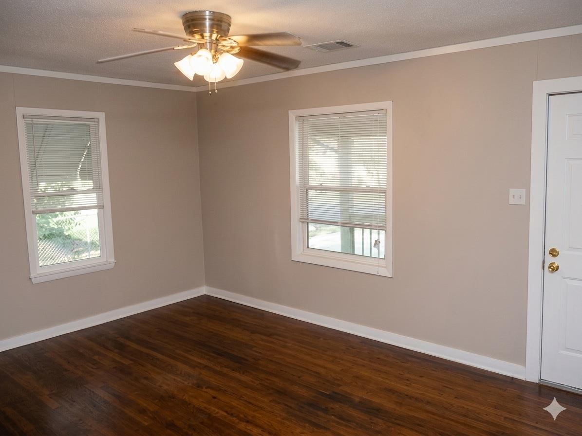 5402 Harmon Avenue Austin TX 78751