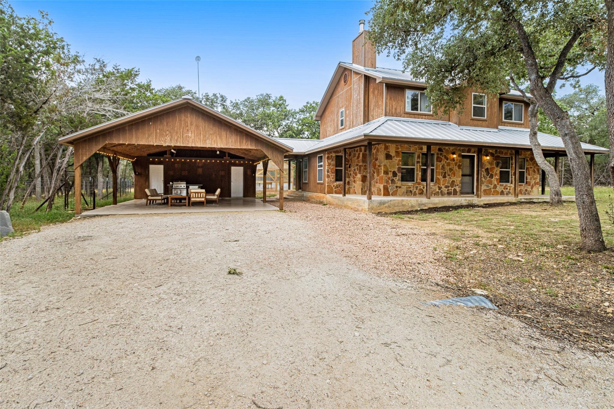 1374 Forest View Drive Blanco TX 78606