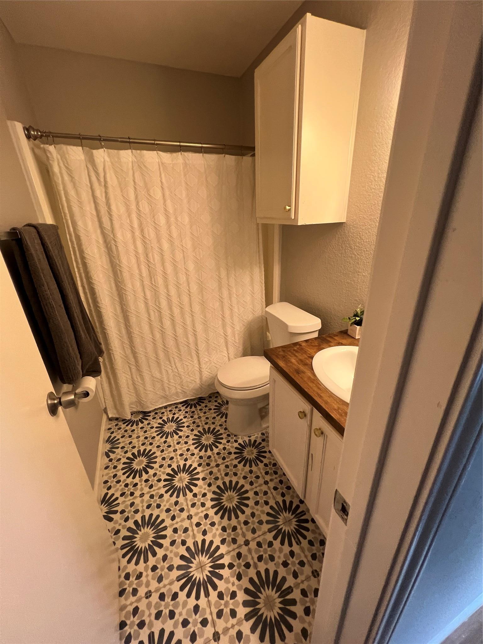 6908 Hyland Circle Austin TX 78744