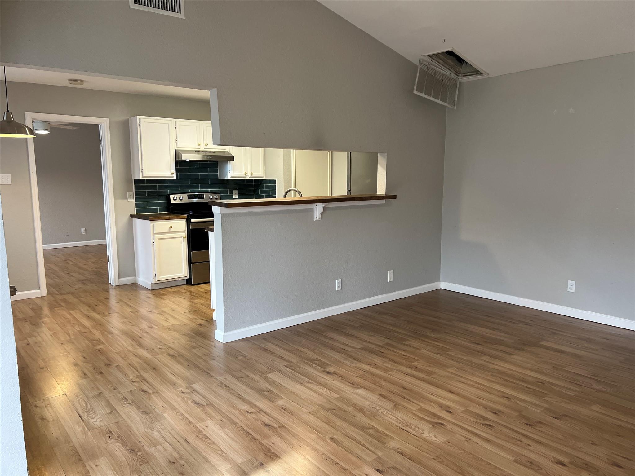 6908 Hyland Circle Austin TX 78744