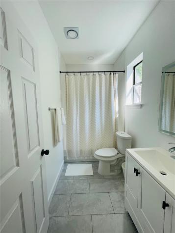 1403 Newfield Lane Austin TX 78703
