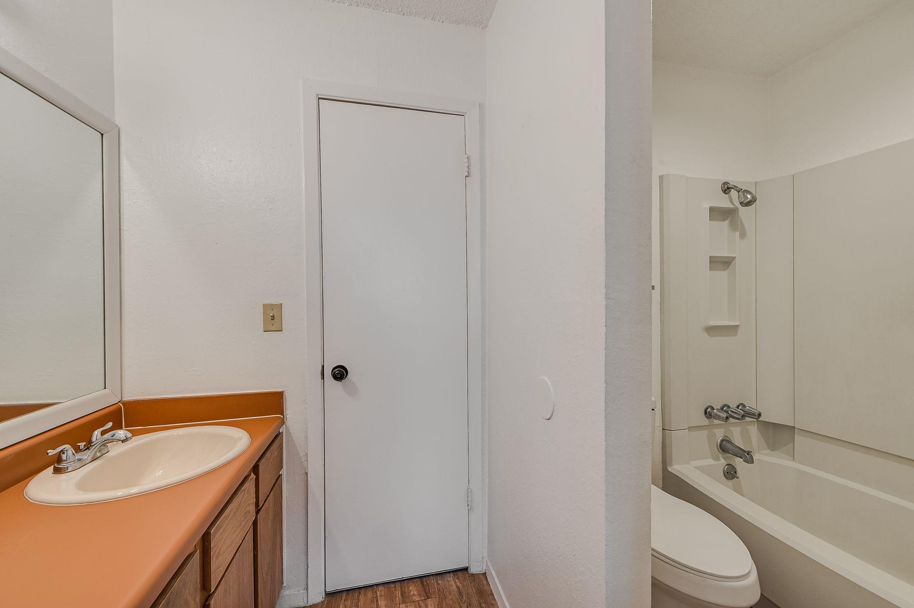 2111 Oak Motte Lane Austin TX 78744