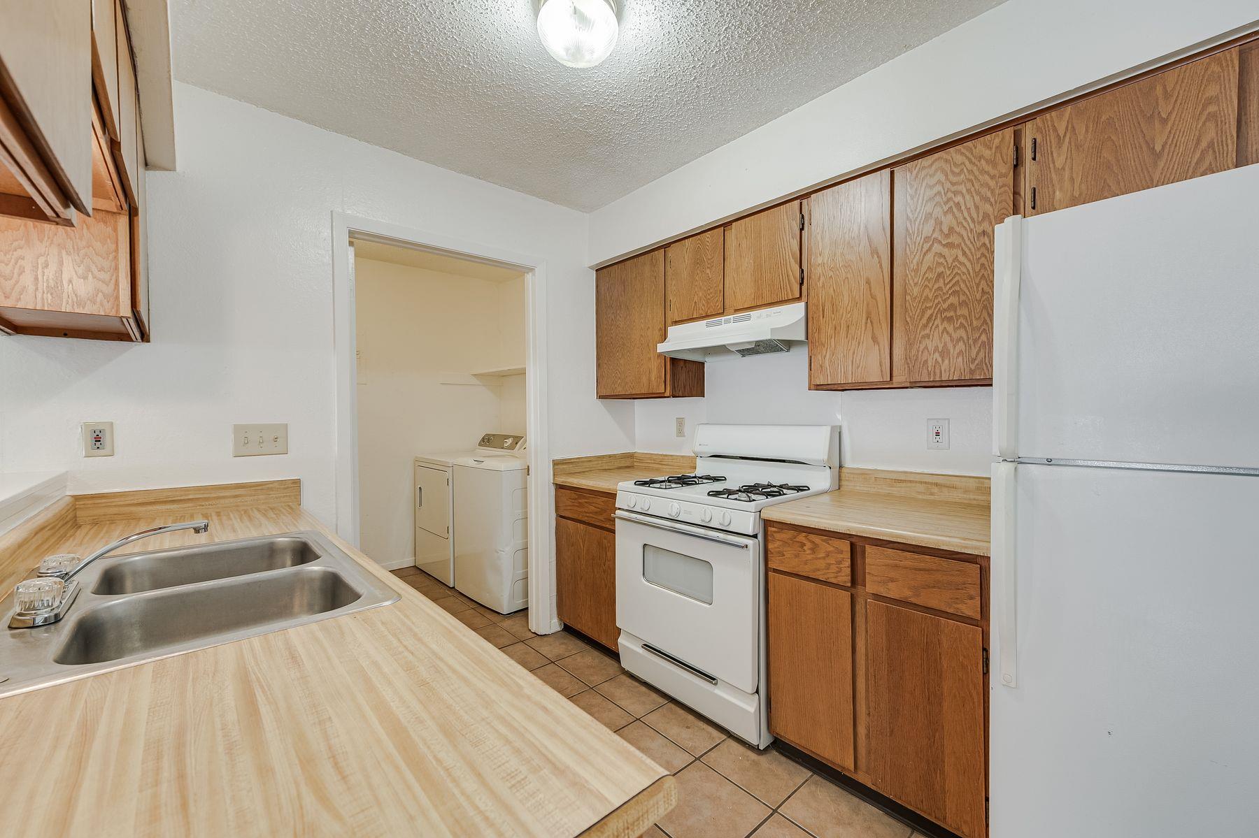 2111 Oak Motte Lane Austin TX 78744