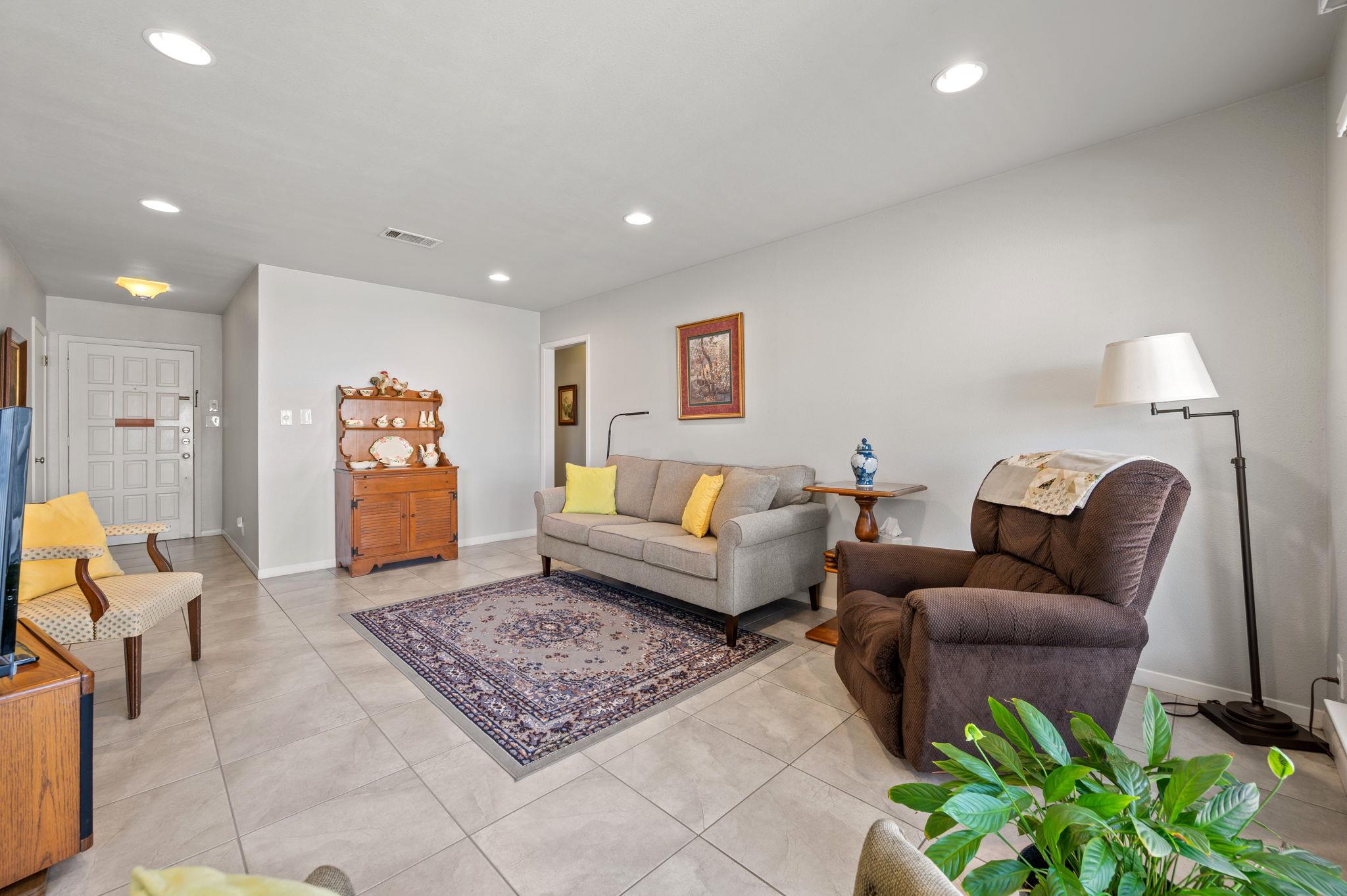 2712 Thrushwood Drive Austin TX 78757