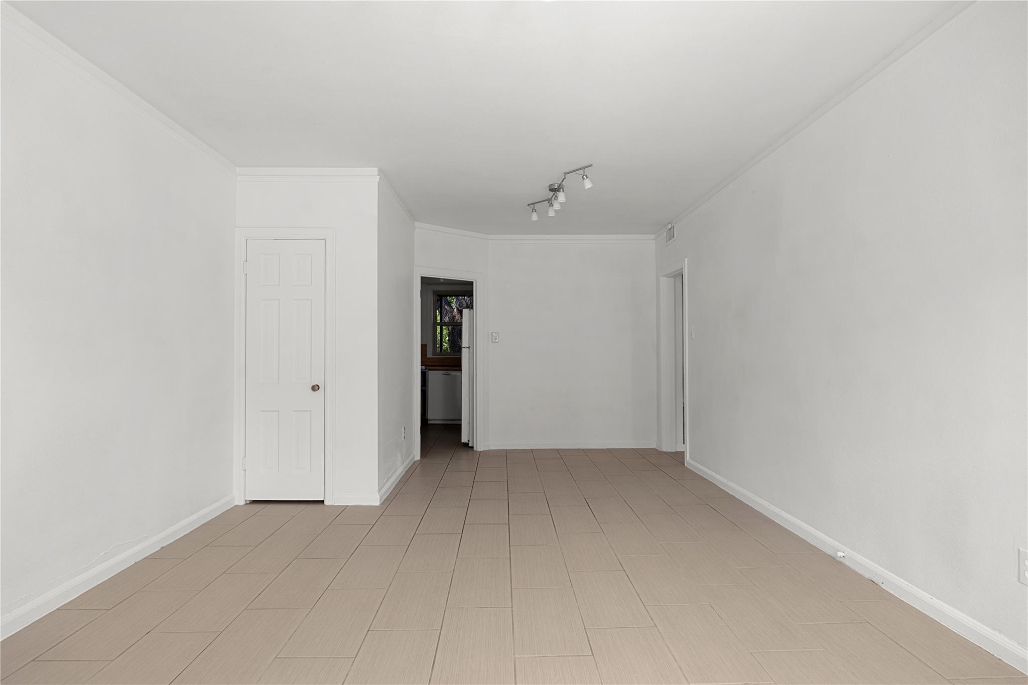 1703 Summit View Austin TX 78703