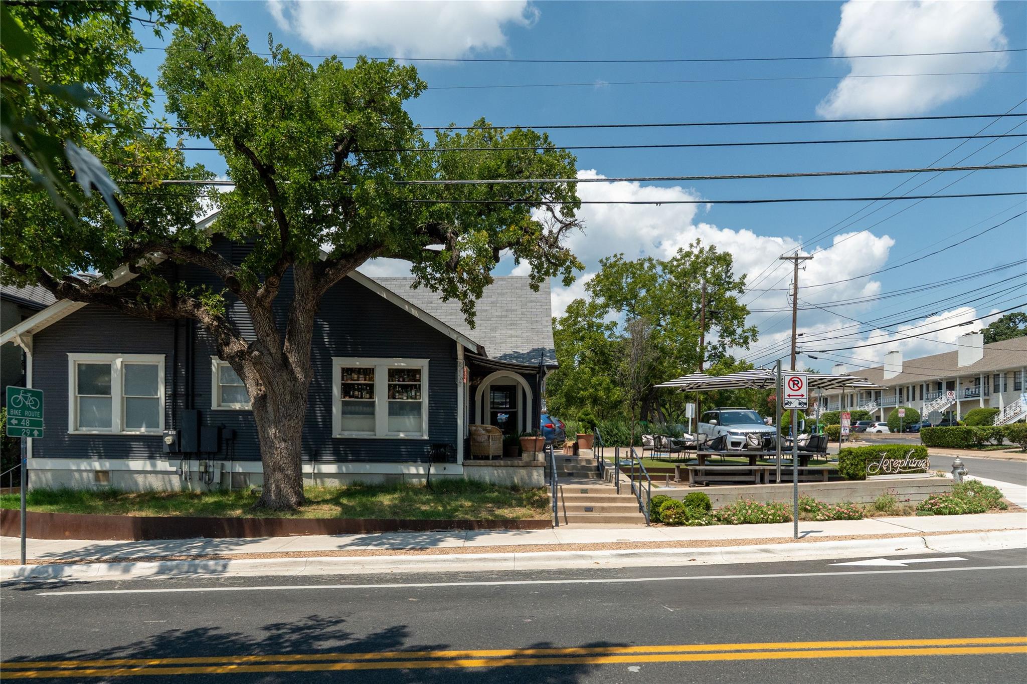 1703 Summit View Austin TX 78703
