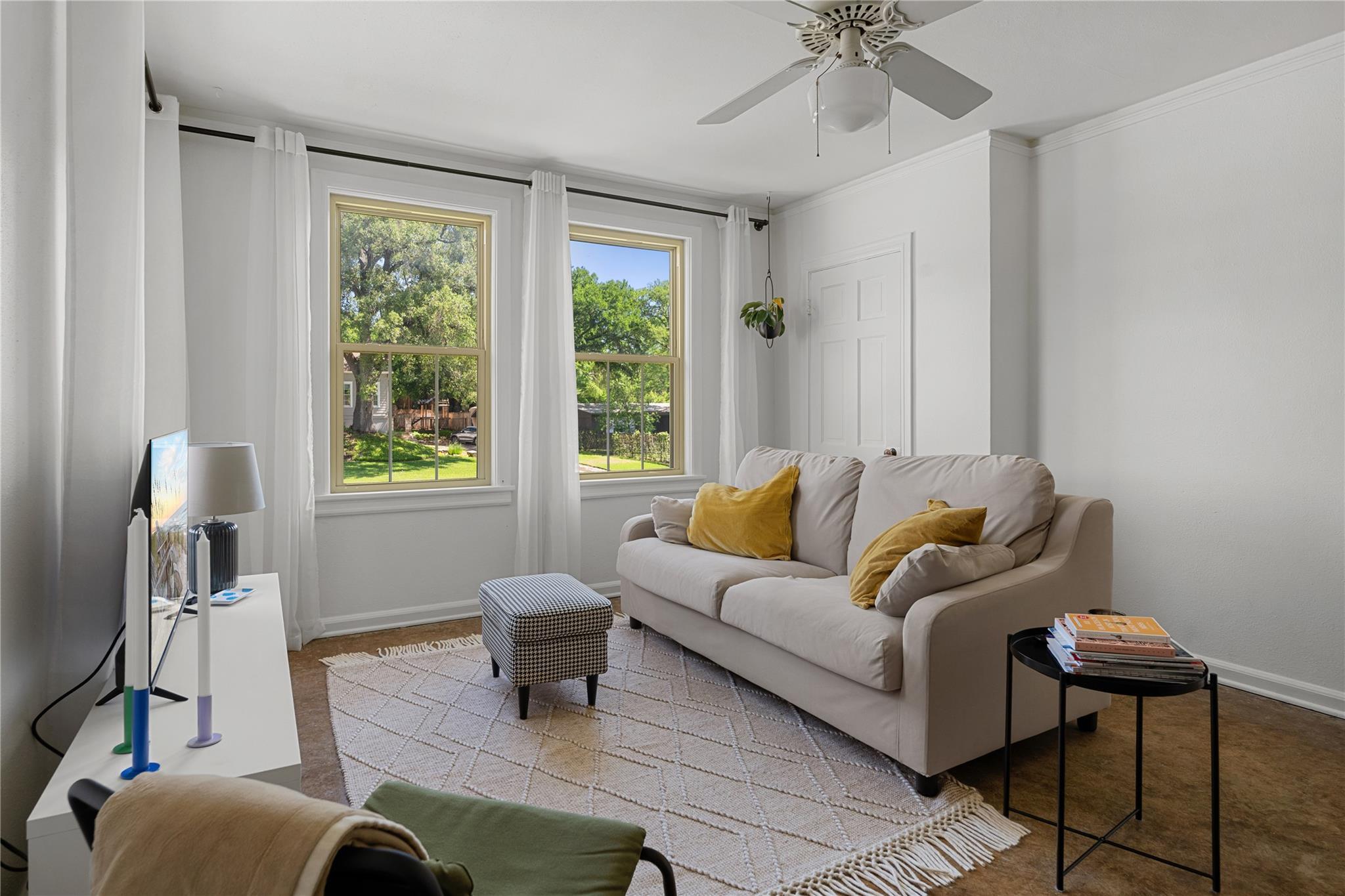 1703 Summit View Austin TX 78703