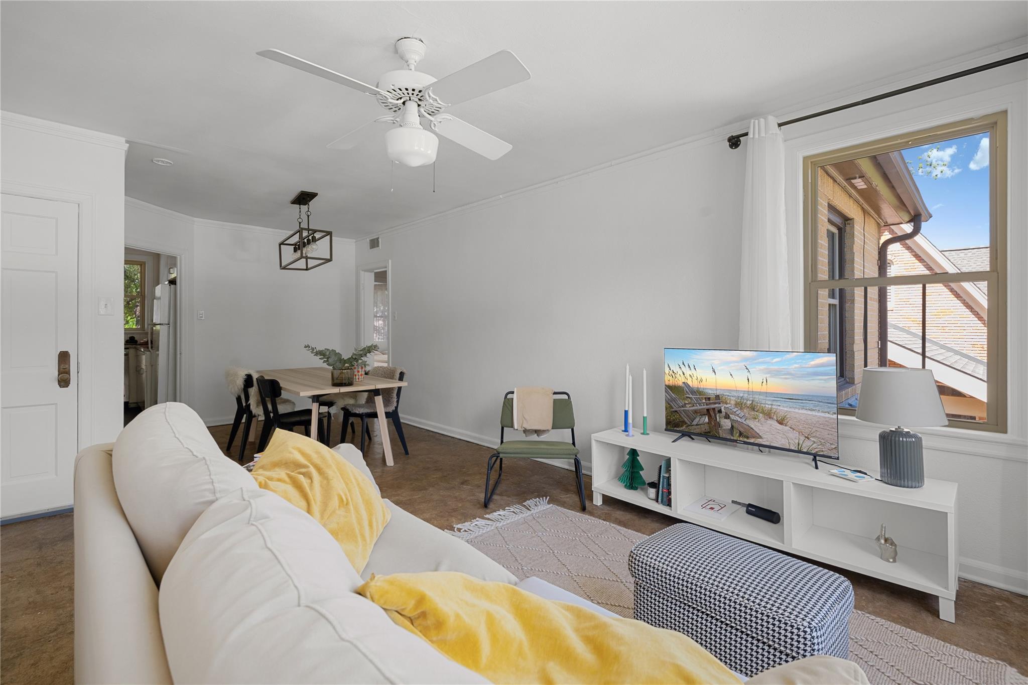 1703 Summit View Austin TX 78703