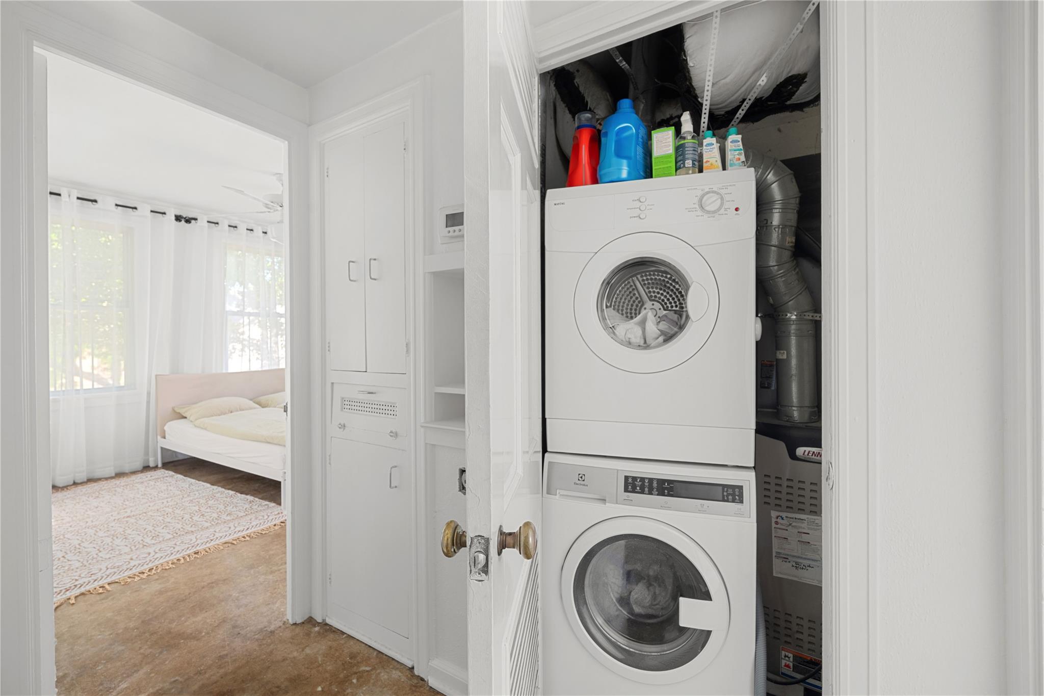 1703 Summit View Austin TX 78703