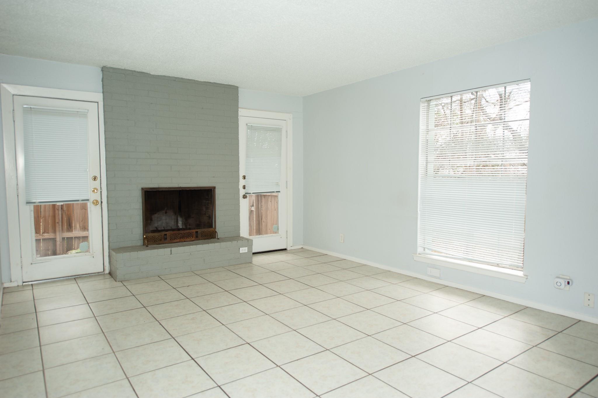 2527 Glen Springs Way Austin TX 78741