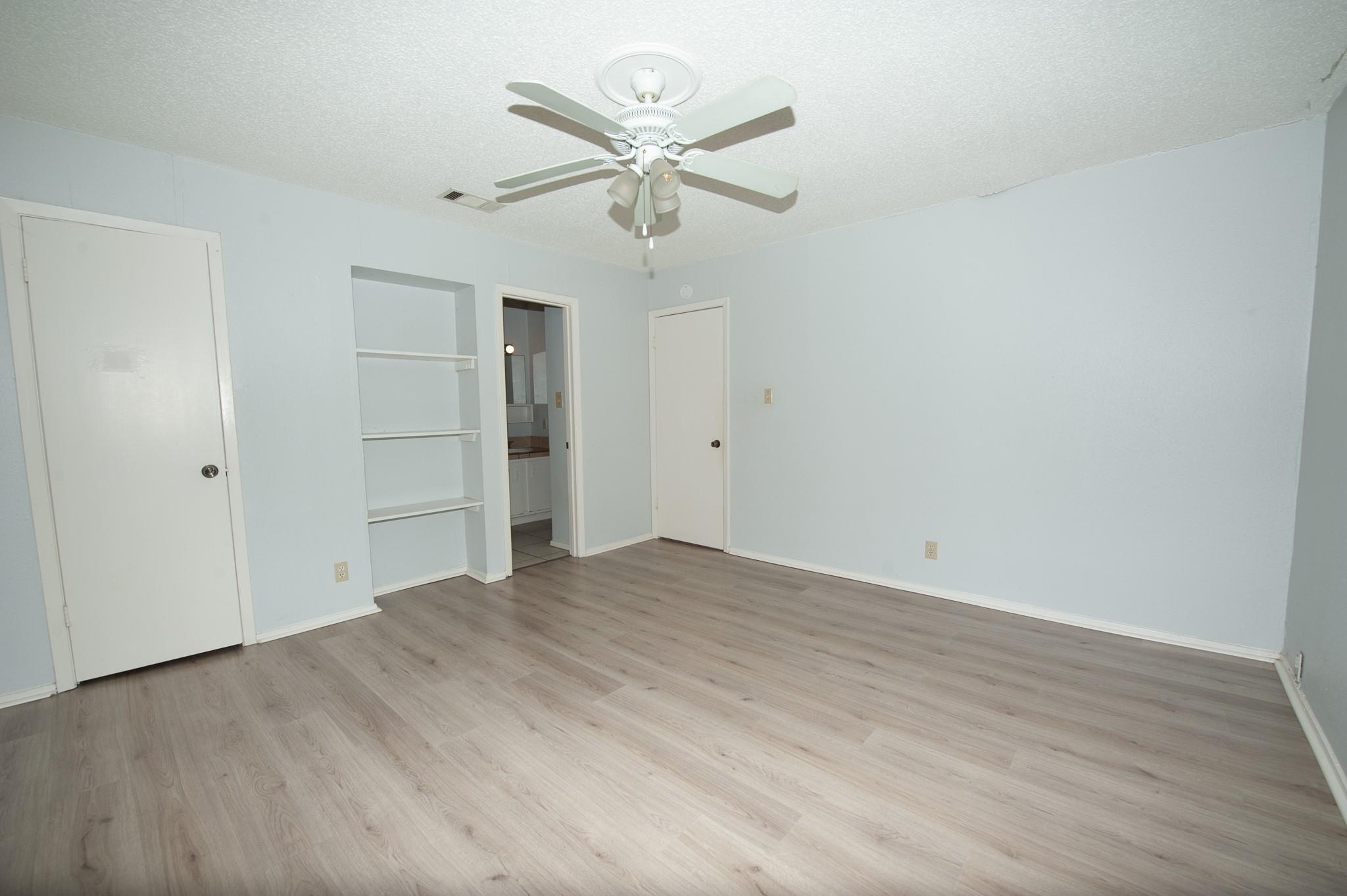 2527 Glen Springs Way Austin TX 78741
