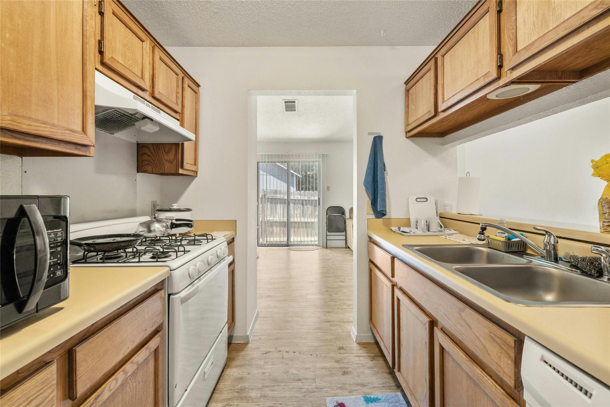 515 Sierra Cove Round Rock TX 78664