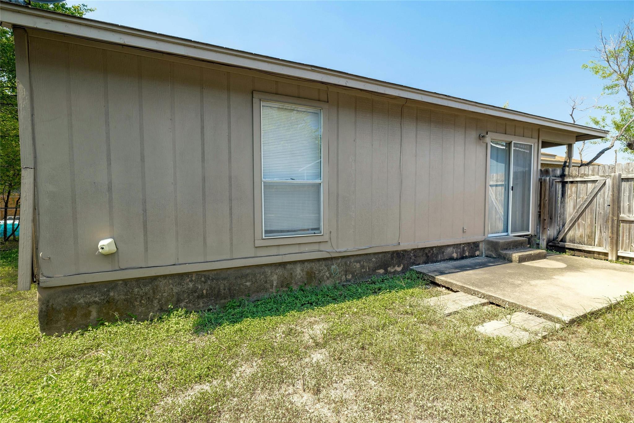 515 Sierra Cove Round Rock TX 78664