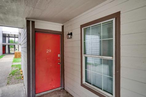 2000 Kazmeier Plaza Bryan TX 77802