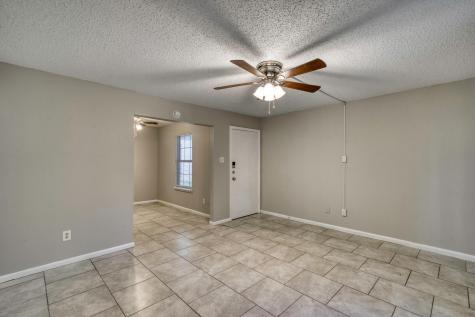 2000 Kazmeier Plaza Bryan TX 77802