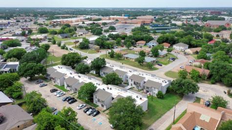 2000 Kazmeier Plaza Bryan TX 77802