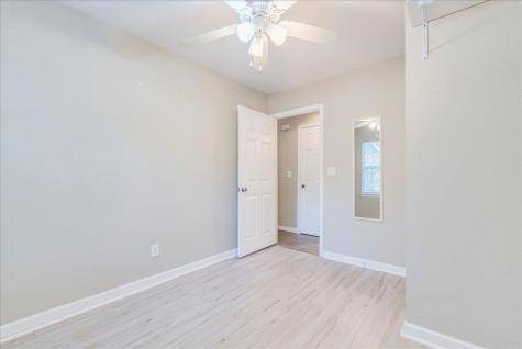 609 Cottonwod Street Lockhart TX 78644