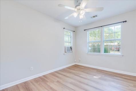 609 Cottonwod Street Lockhart TX 78644