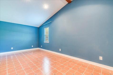 609 Cottonwod Street Lockhart TX 78644
