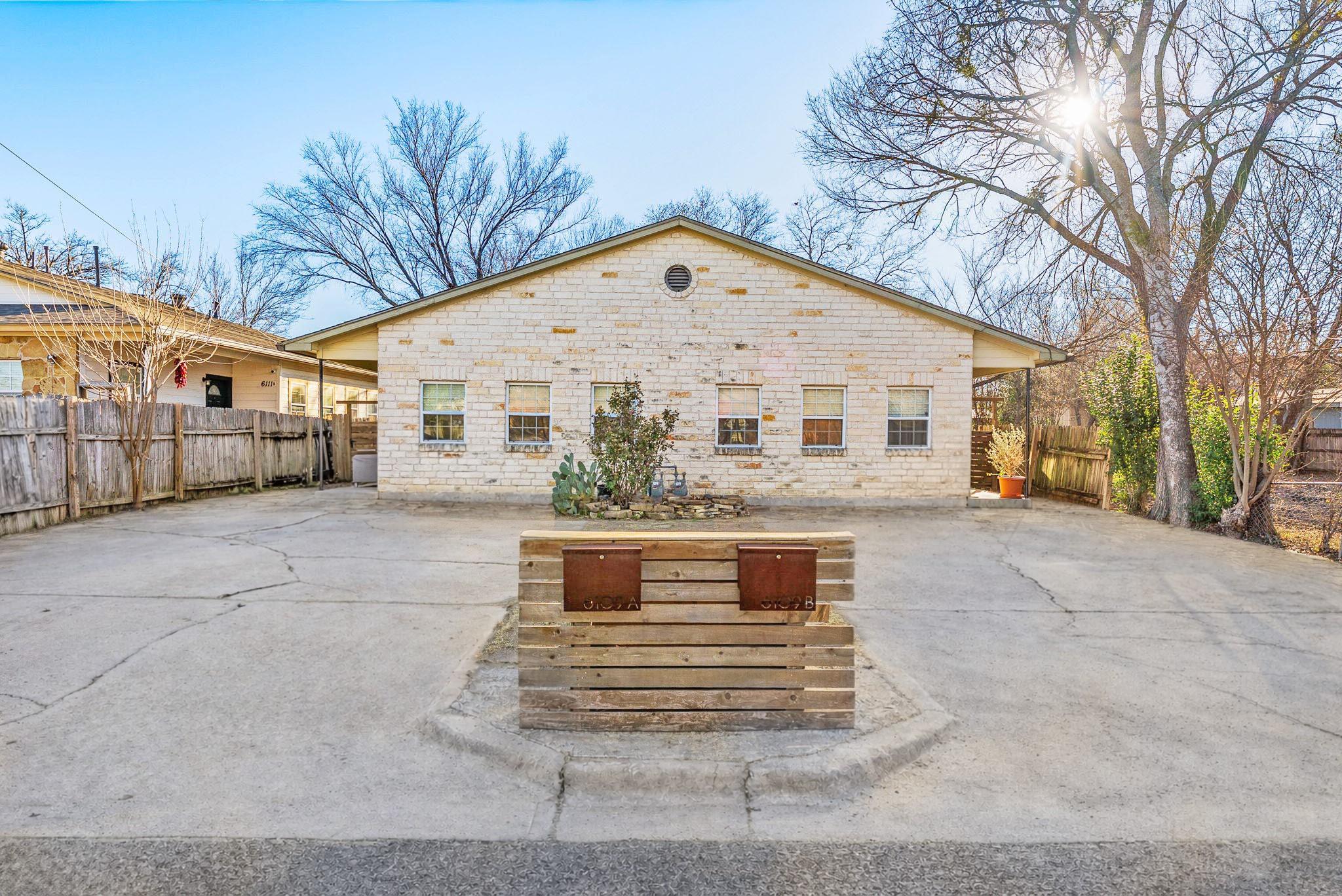 6109 Caddie Street Austin TX 78741