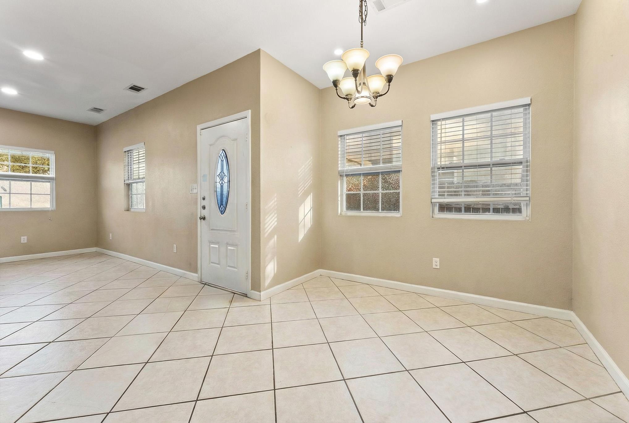 6109 Caddie Street Austin TX 78741