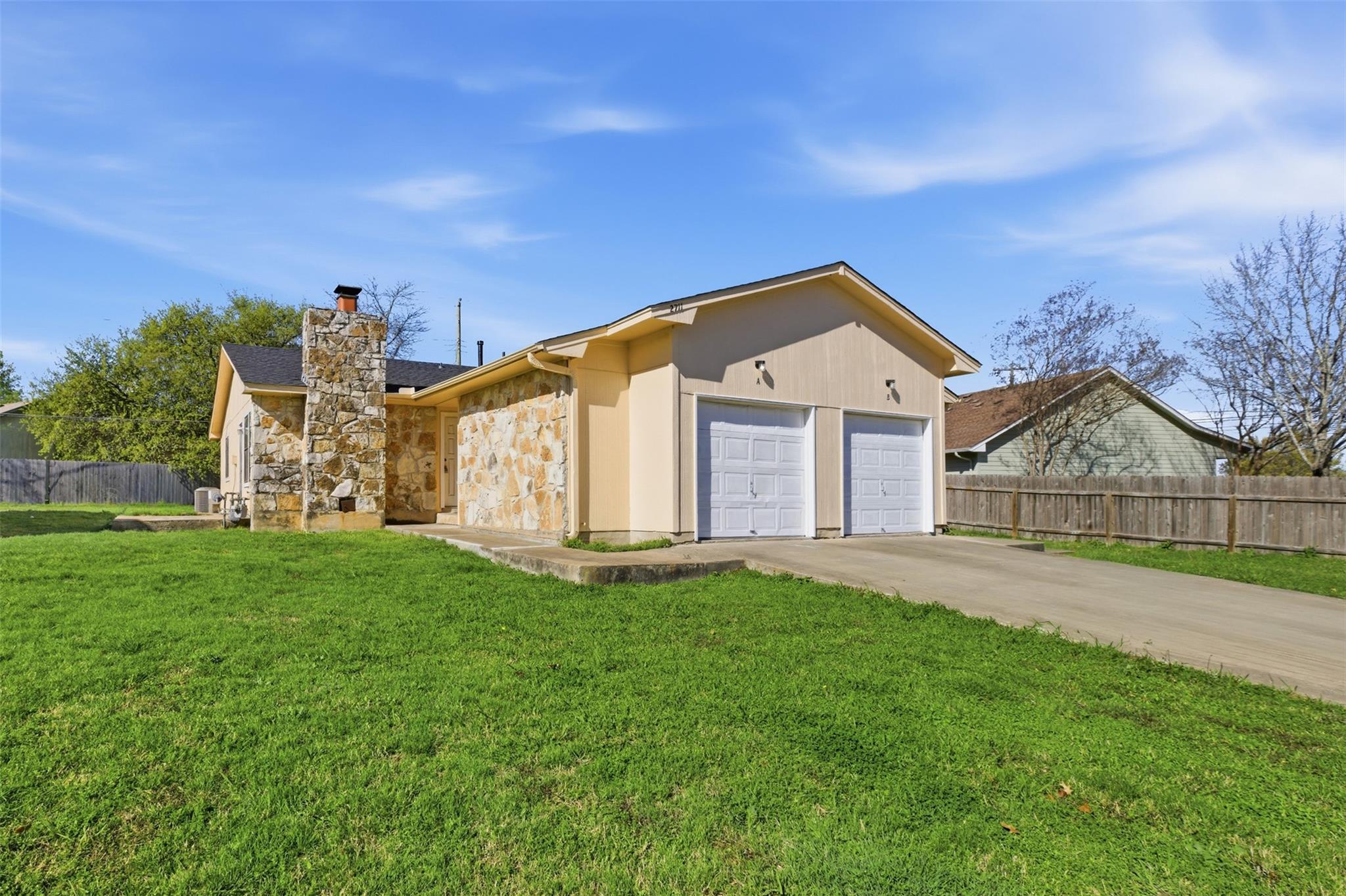 2711 Sunny Lane Taylor TX 76574