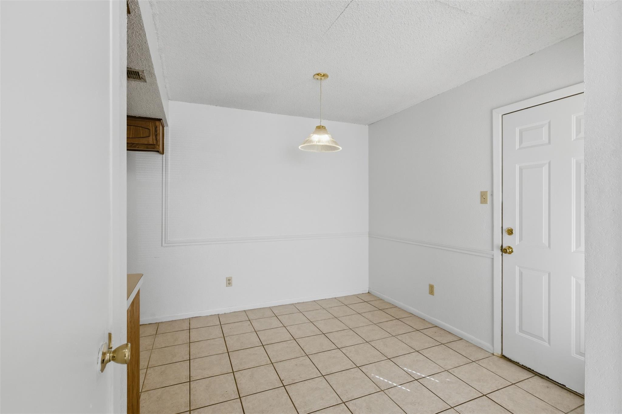 2711 Sunny Lane Taylor TX 76574