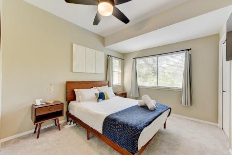 3202 French Place Austin TX 78722