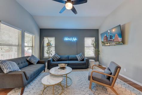 3202 French Place Austin TX 78722