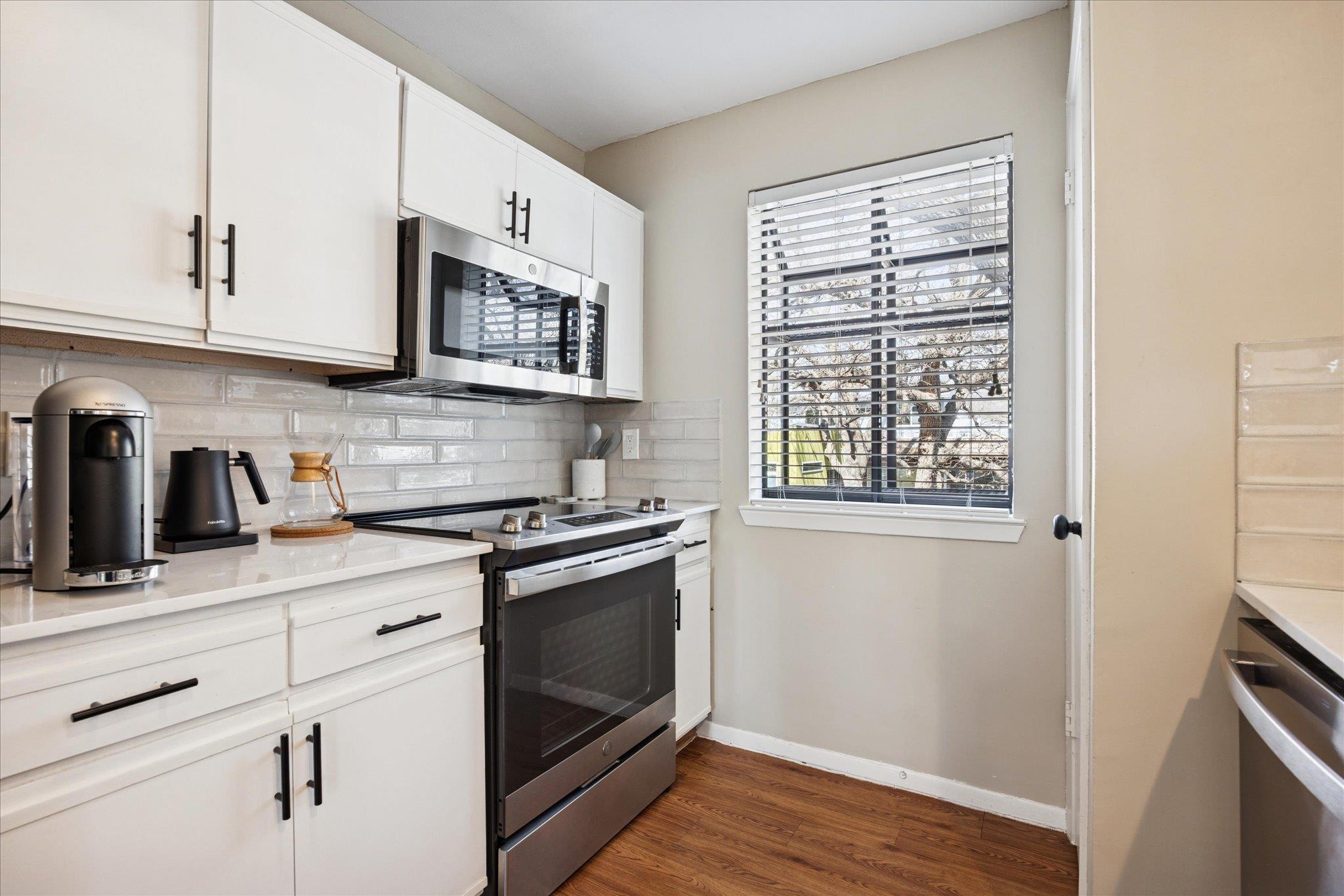 3202 French Place Austin TX 78722