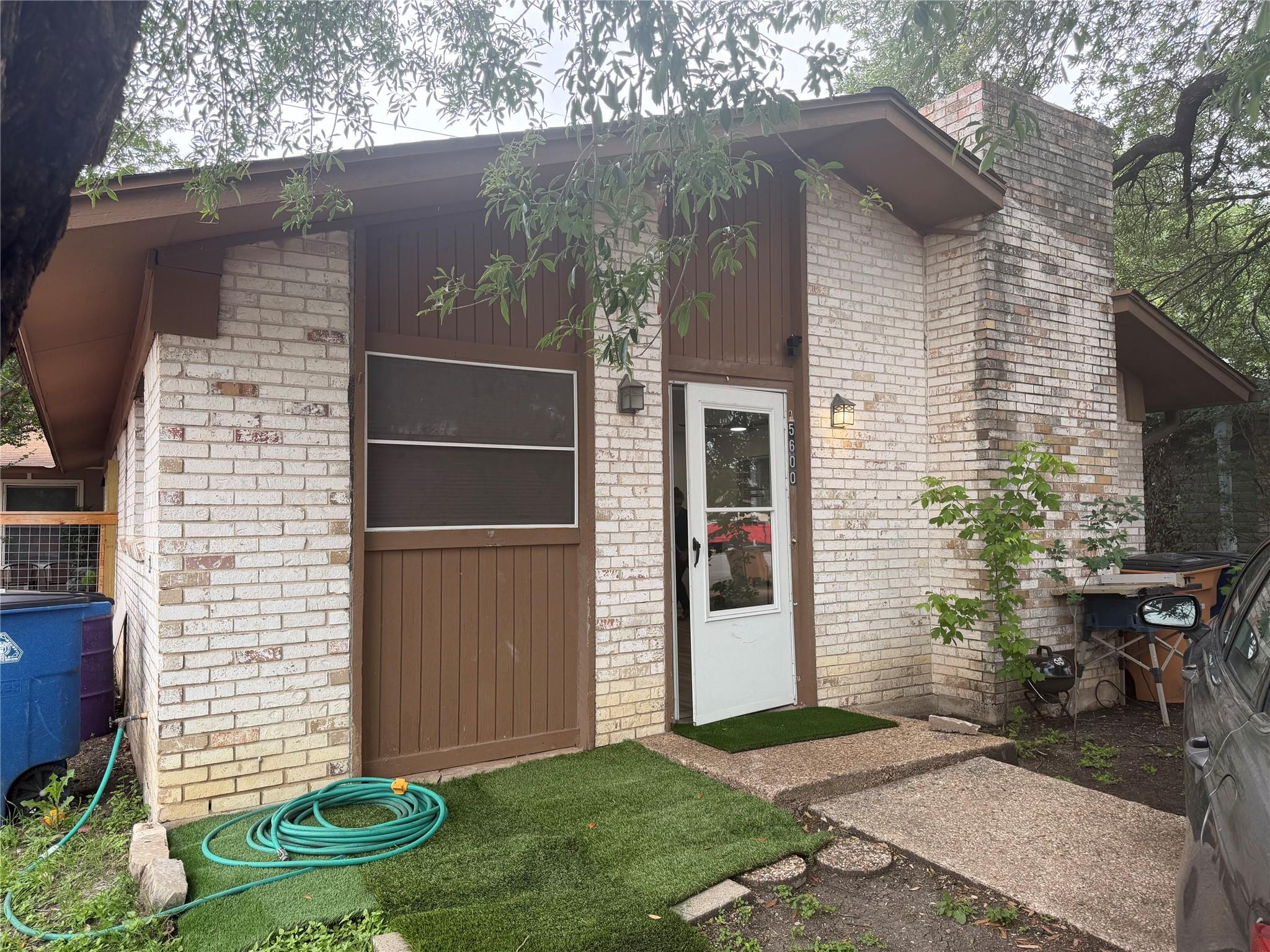5600 Ponciana Drive Austin TX 78744