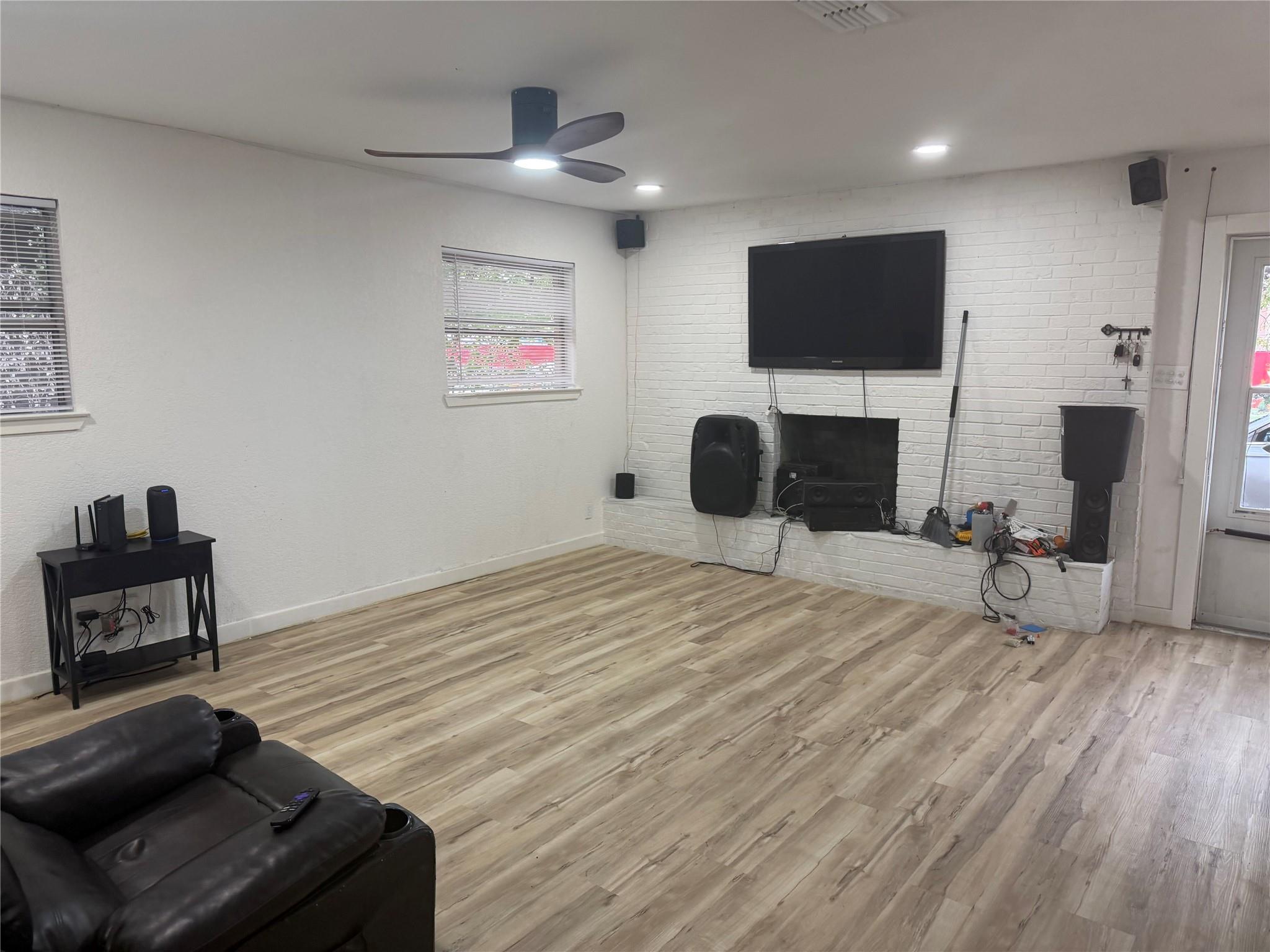 5600 Ponciana Drive Austin TX 78744