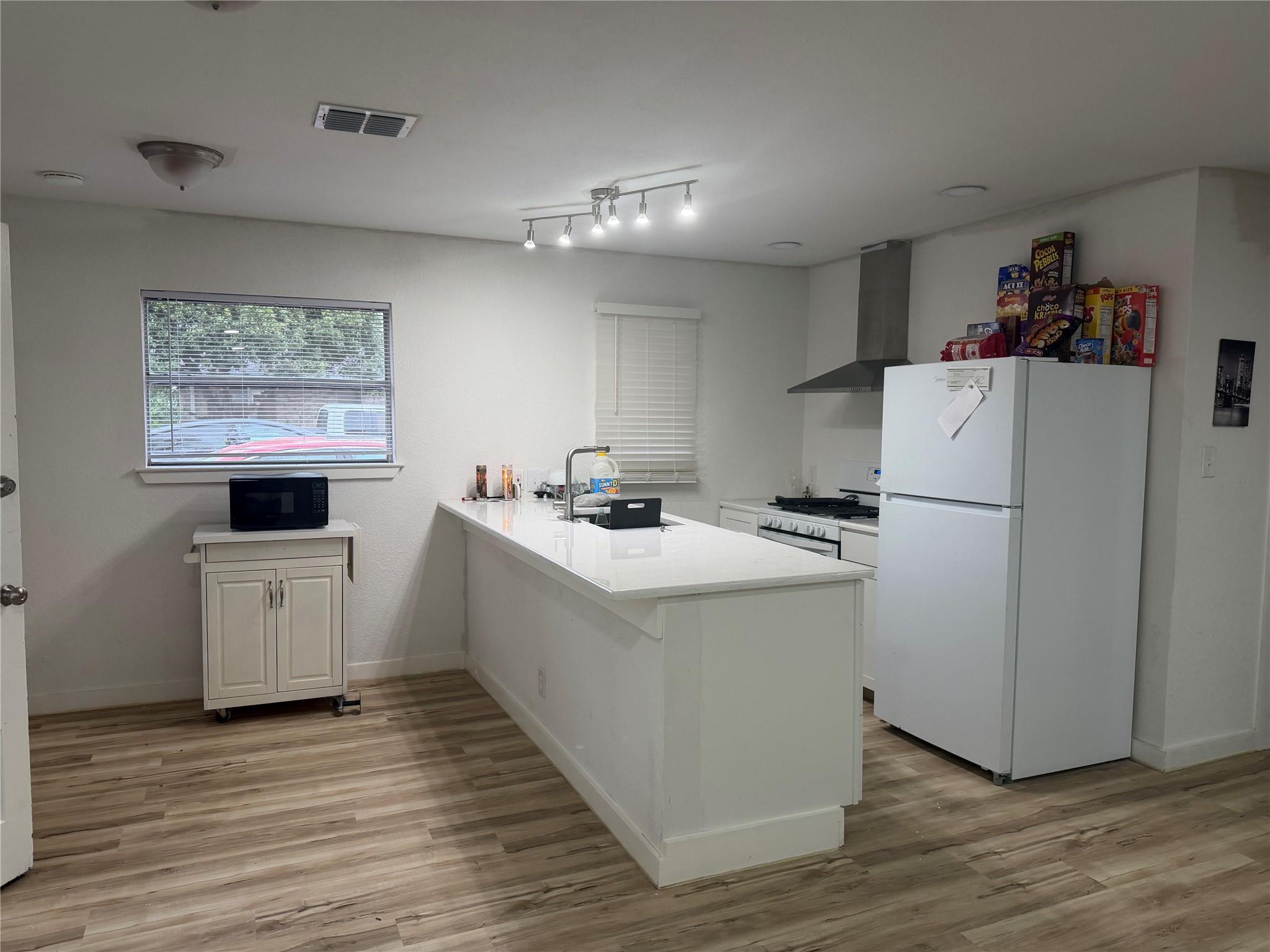 5600 Ponciana Drive Austin TX 78744