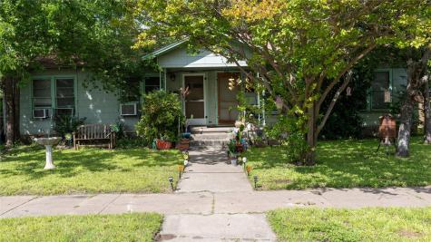 304 S Walnut Street Lampasas TX 76550