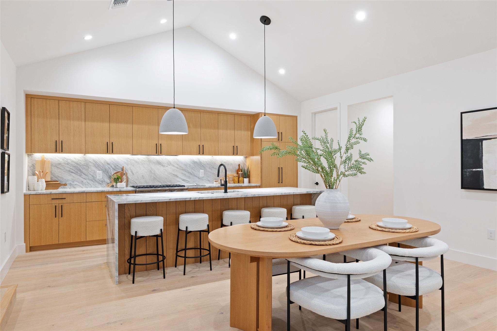 2611 Oak Crest Avenue Austin TX 78704