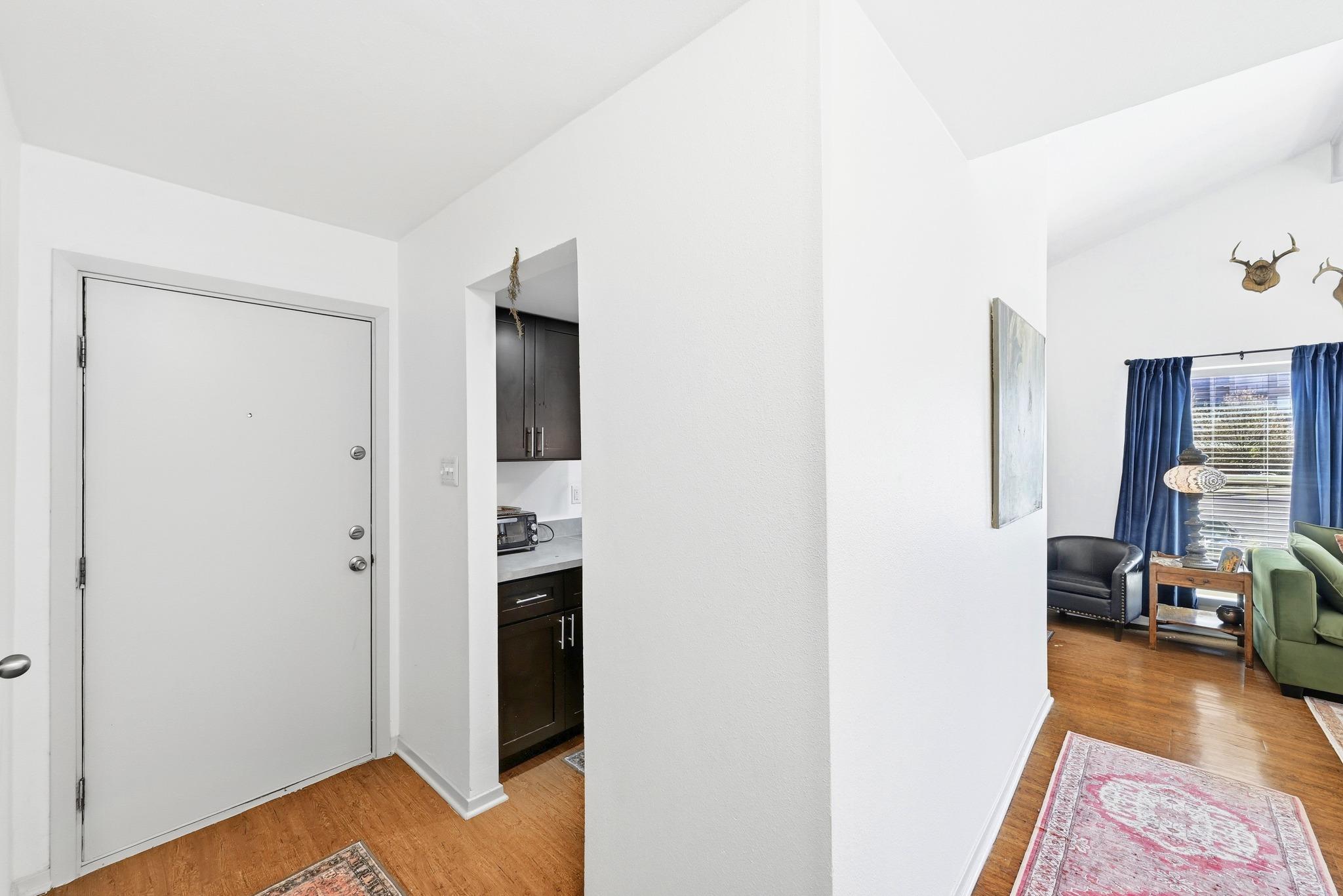 1904 Valley Hill Circle Austin TX 78741