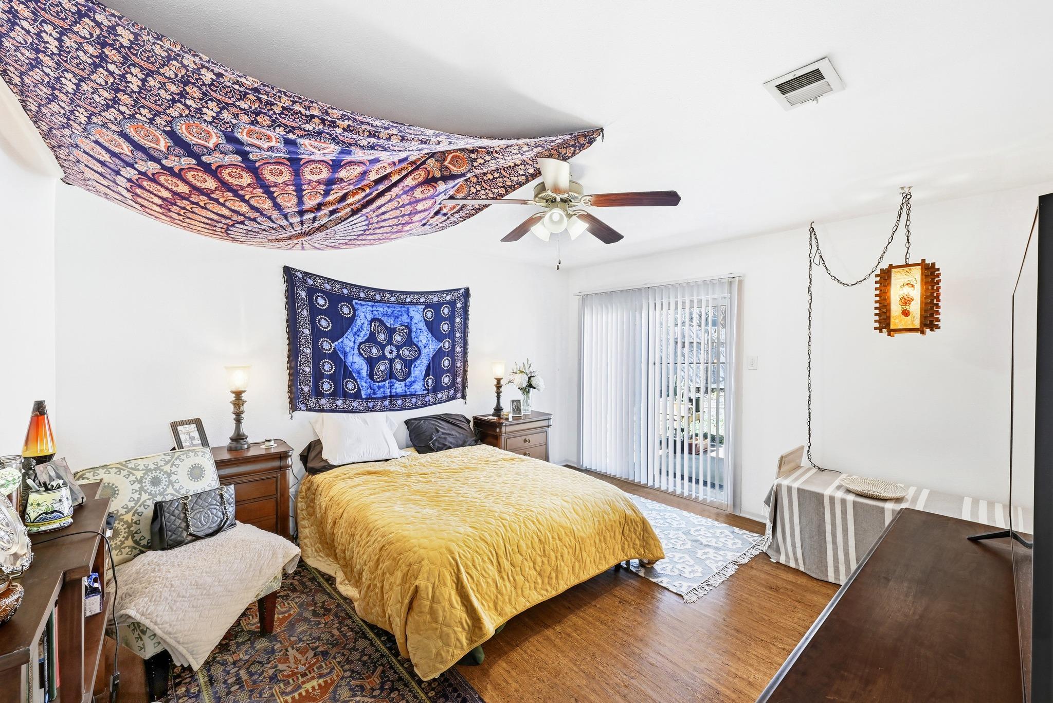 1904 Valley Hill Circle Austin TX 78741