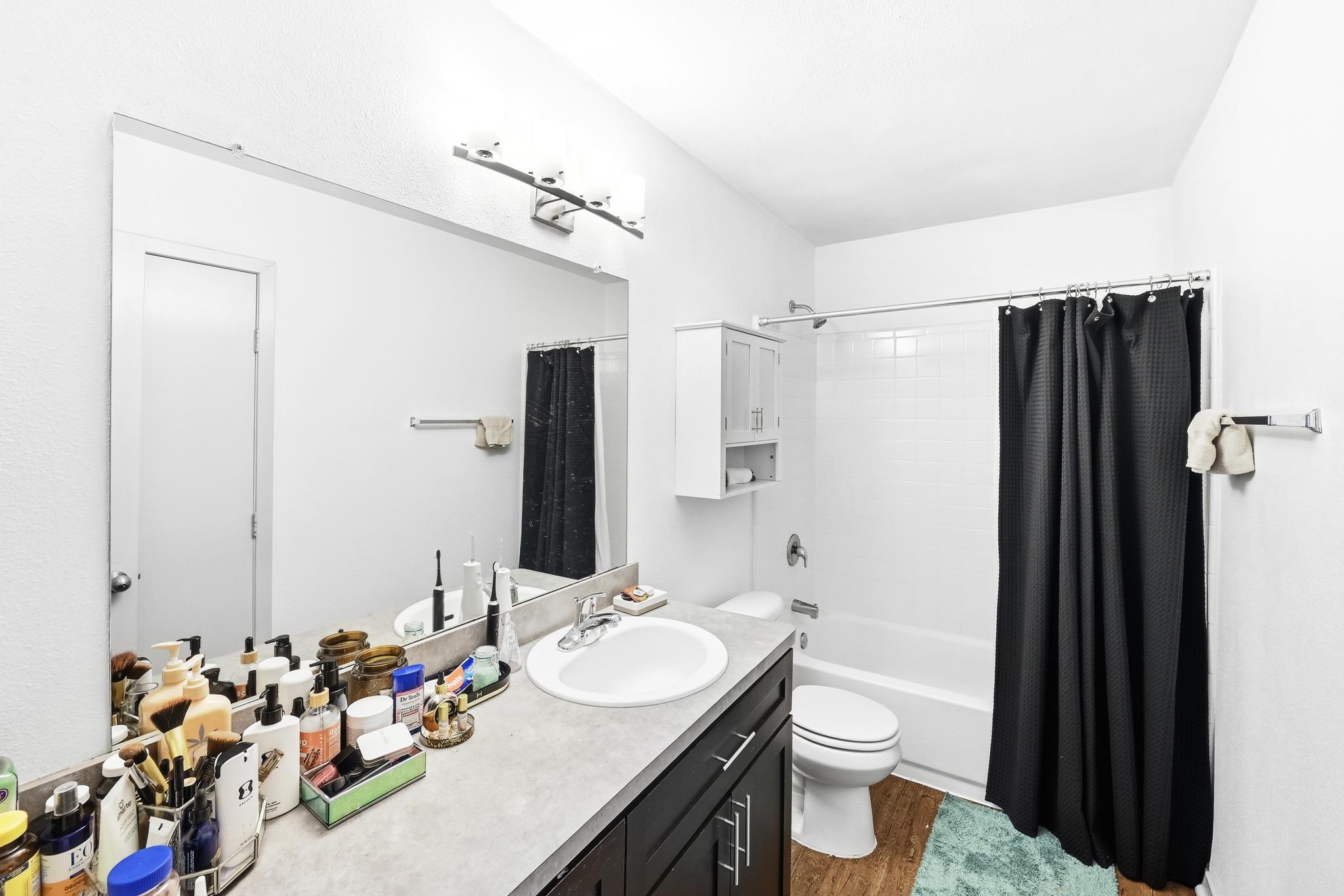 1904 Valley Hill Circle Austin TX 78741