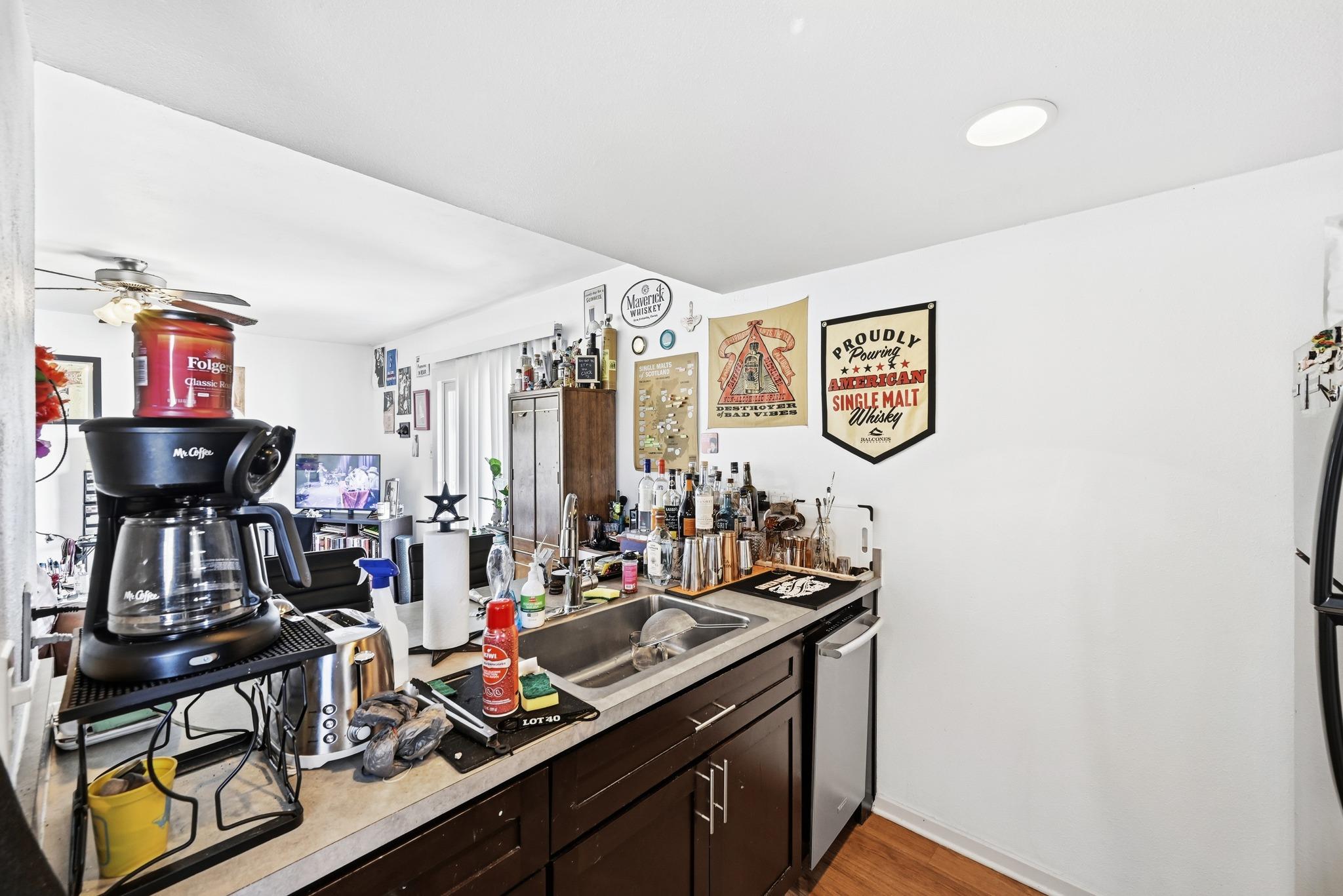 1904 Valley Hill Circle Austin TX 78741