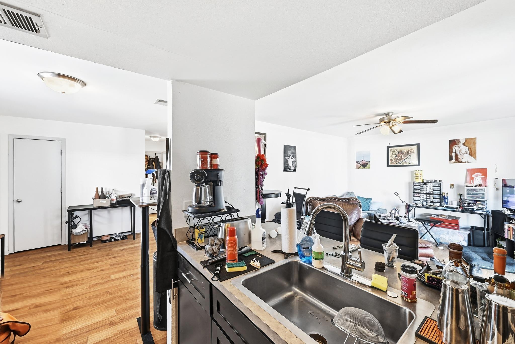 1904 Valley Hill Circle Austin TX 78741