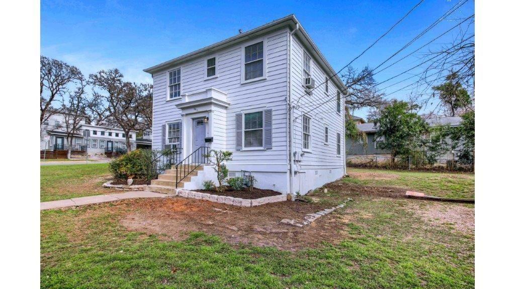 3211 Tom Green Street Austin TX 78705