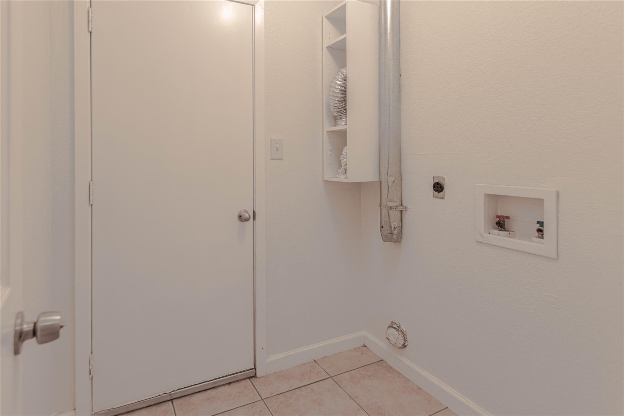 2005 Matthews Lane Austin TX 78745