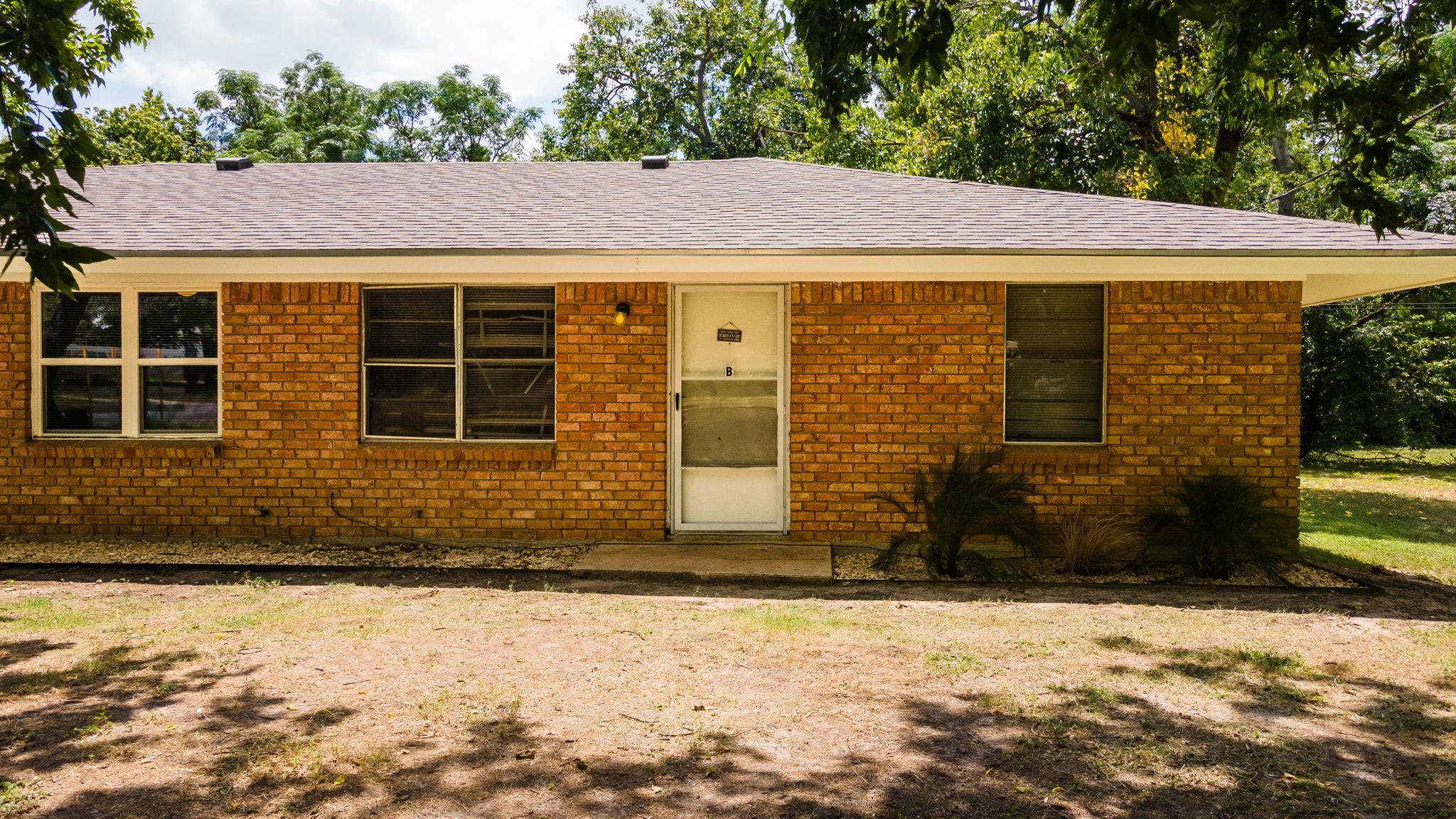 2109 W Avenue B Temple TX 76504