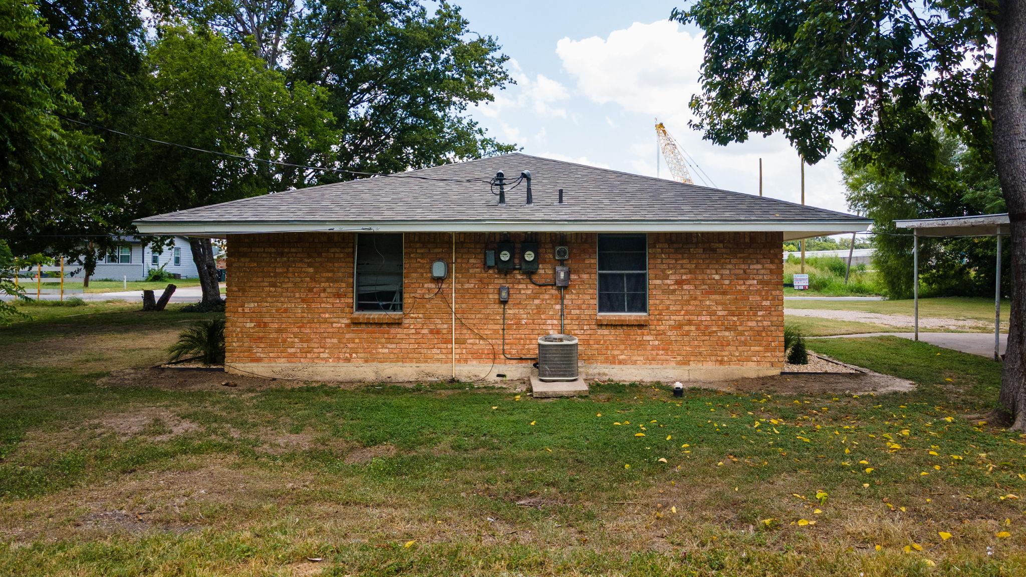 2109 W Avenue B Temple TX 76504