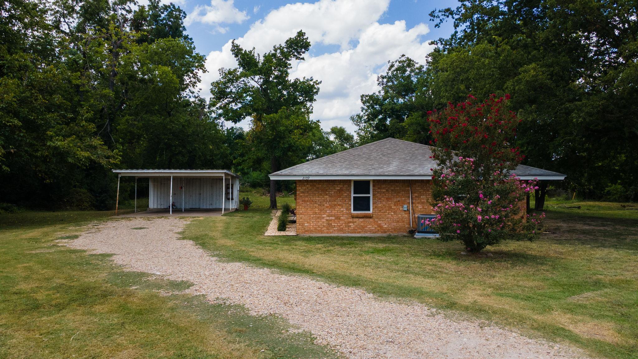 2109 W Avenue B Temple TX 76504