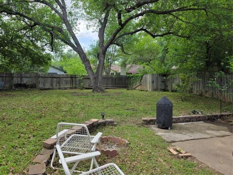 8818 Clearbrook Trail Austin TX 78729